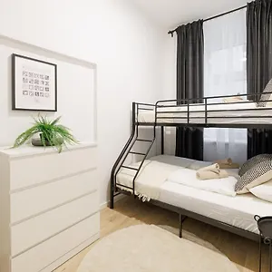 https://central-city-style-rooms-by-home2.vienna-besthotels.com